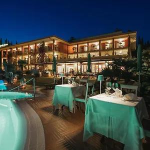 Madrina Lovely And Dynamic Hotel Garda (Verona)