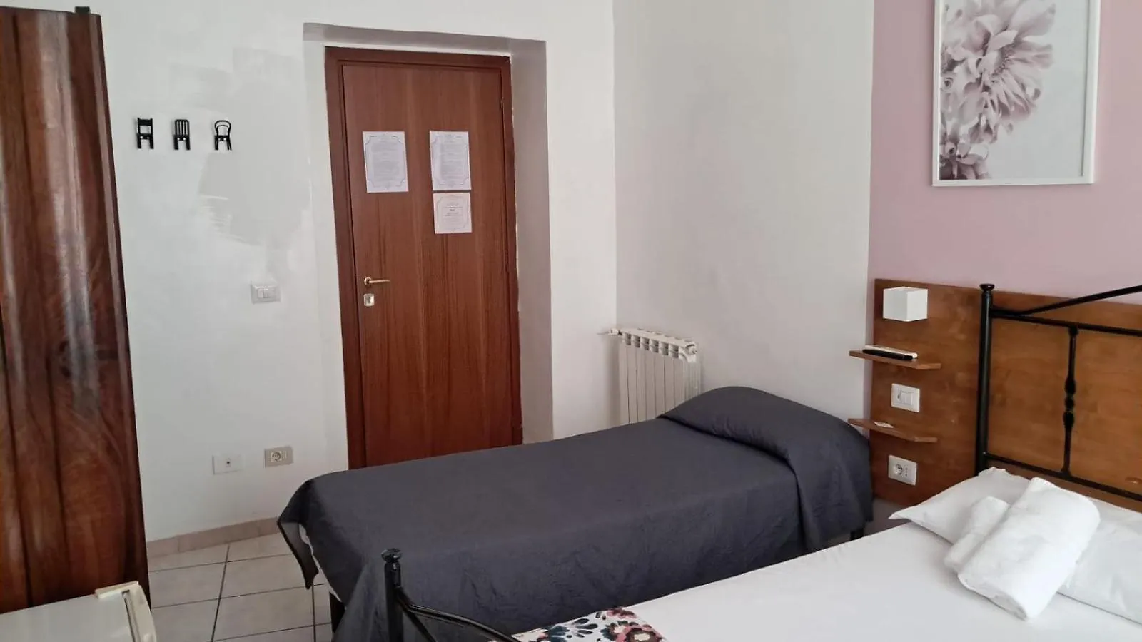 In The Center Guesthouse Rome Guest house